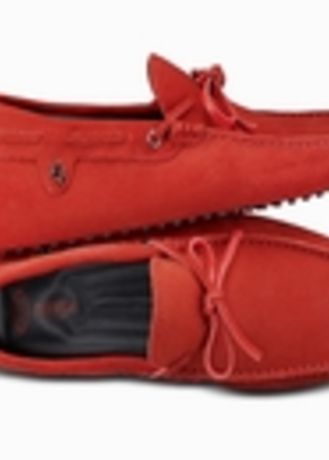 تودز لفيراري TOD’S FOR FERRARI