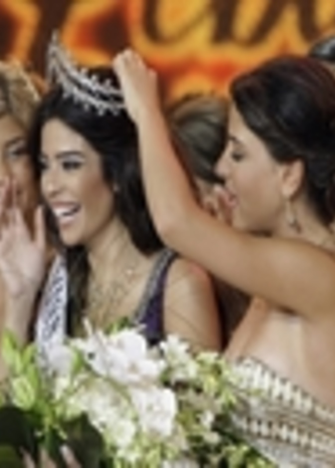 يارا الخوري ملكة جمال لبنان 2011 
