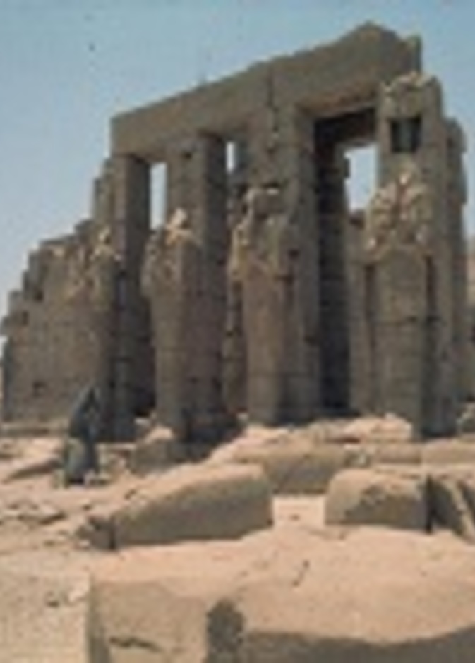 اكتشاف قصور فرعونية في صعيد مصر