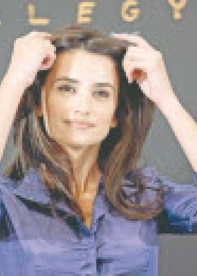 بينيلوبي مدمنة على تناول البرغر