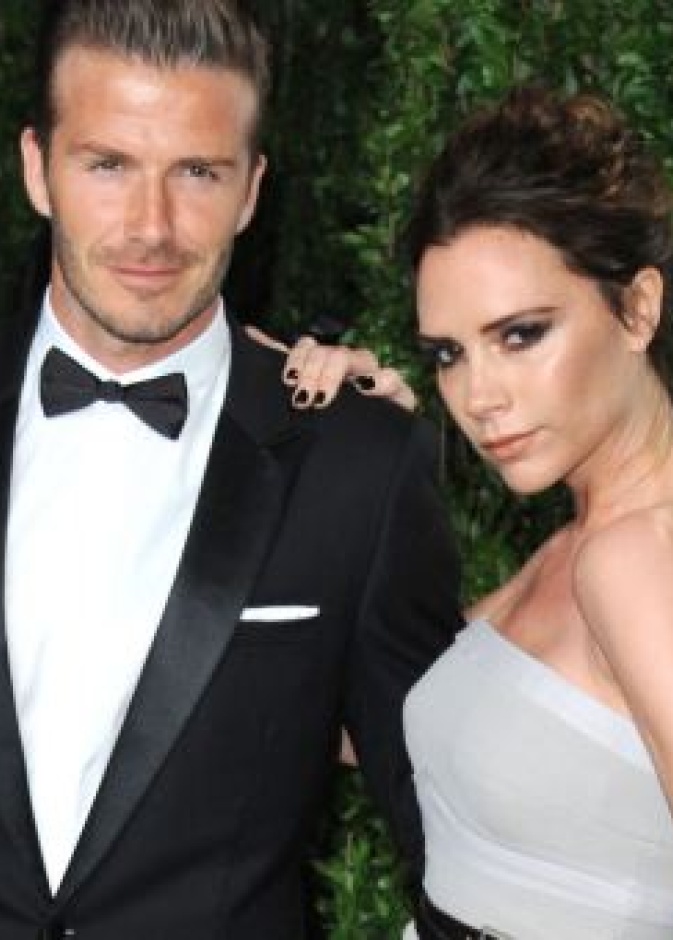 ديفيد وفيكتوريا بيكهام يبيعان قصراً وأسطولاً من السيارات