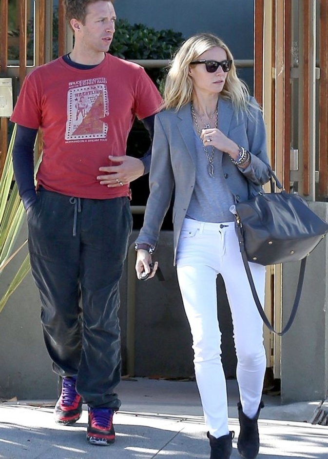 غوينيث بالترو وكريس مارتن يبيعان قصرهما بلندن