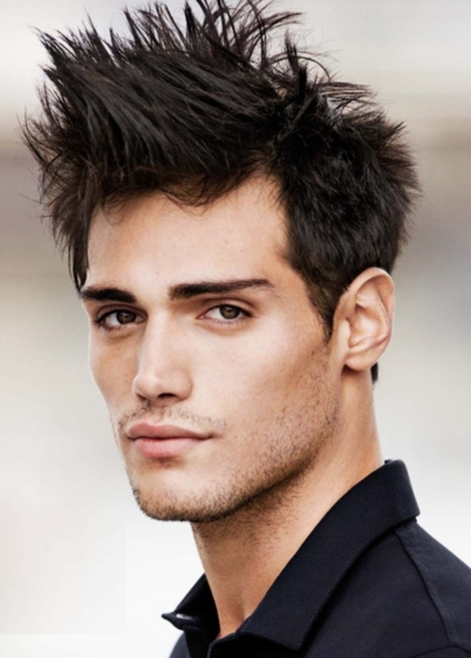 تسريحة الشعر العالية بالجل 