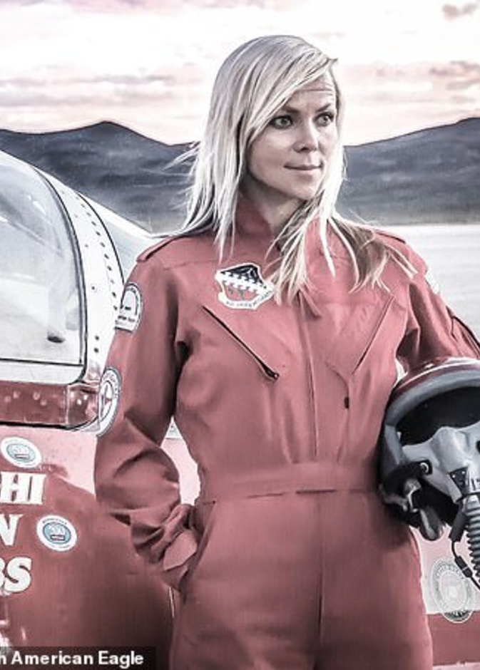 جيسي كومبس توفيت عن 39 عاما