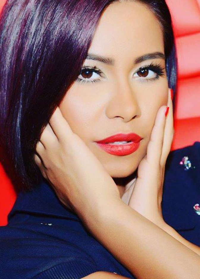 شيرين فى برنامج أحلى صوت