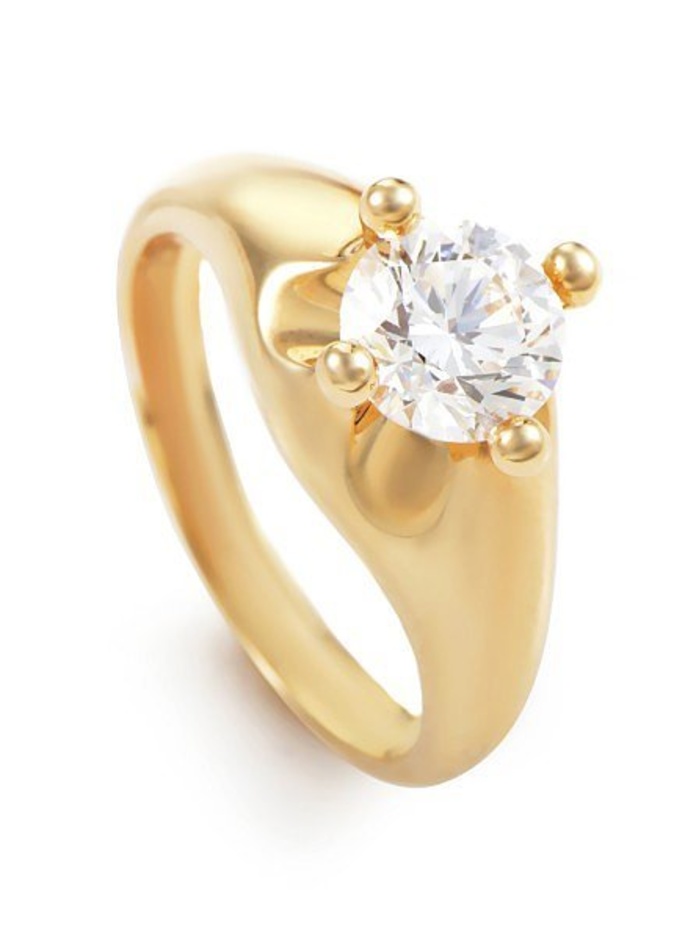 خاتم لفتاة برج العذراء