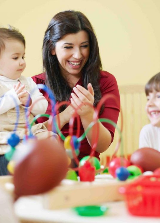 العب طريقة حديثة للتربية 