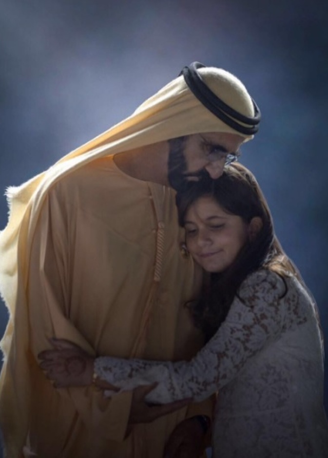 صورة رائعة للشيخ محمد بن راشد مع ابنته الجليلة مهداة من فزاع