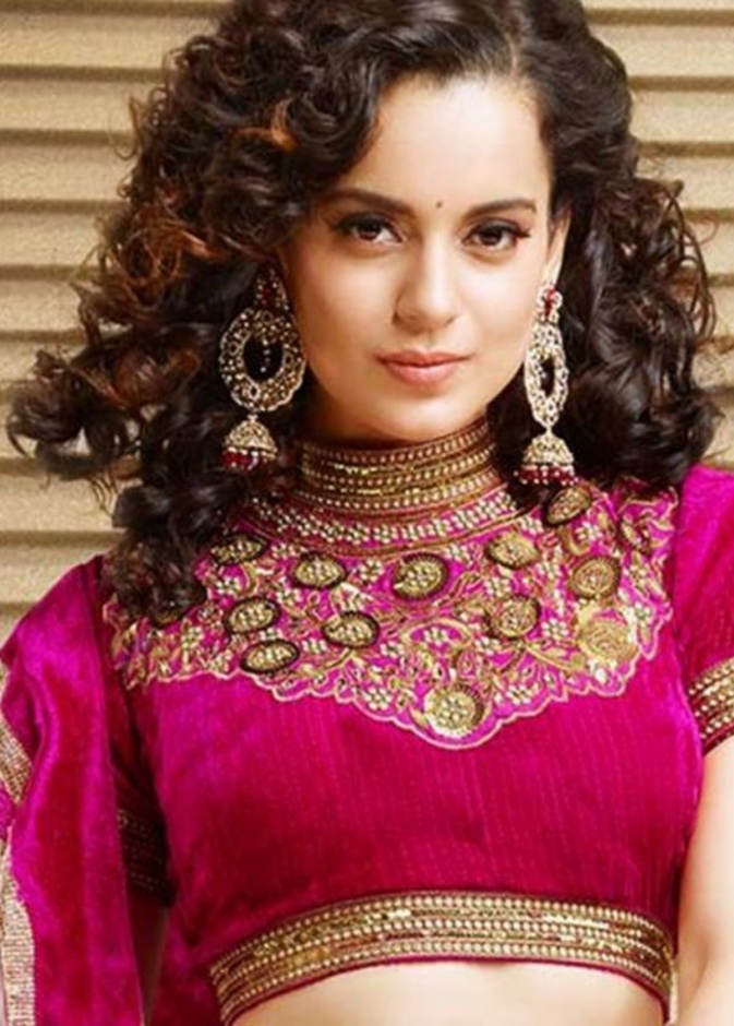 كانجانا تدلي بشاهدتها في قضية هريثيك روشان....ماذا قالت؟