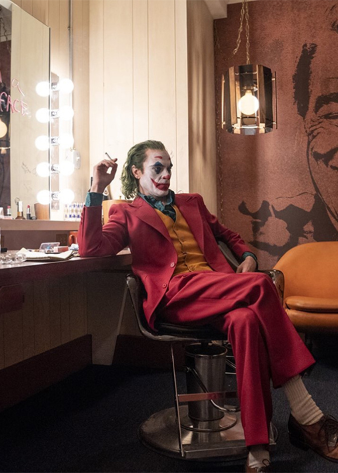 في عطلة نهاية الأسبوع تزخر مدينة دبي بالفعاليات والأنشطة الجذابة التي ترضي جميع افراد العائلة، ودائما نجد كل ما هو جديد في هذه المدينة النابضة بالحياة.  واليوم اخترنا لكم 3 اشياء رائعة يمكنكم الاستمتاع بها في نهاية هذا الأسبوع في دبي...  مشاهدة فيلم جوكر في دبي أوبرا