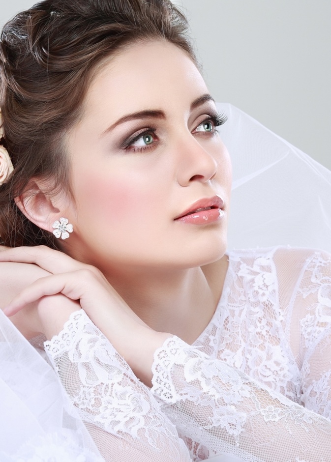 زيارة الطبيبة النسائية ضرورية لكل عروس