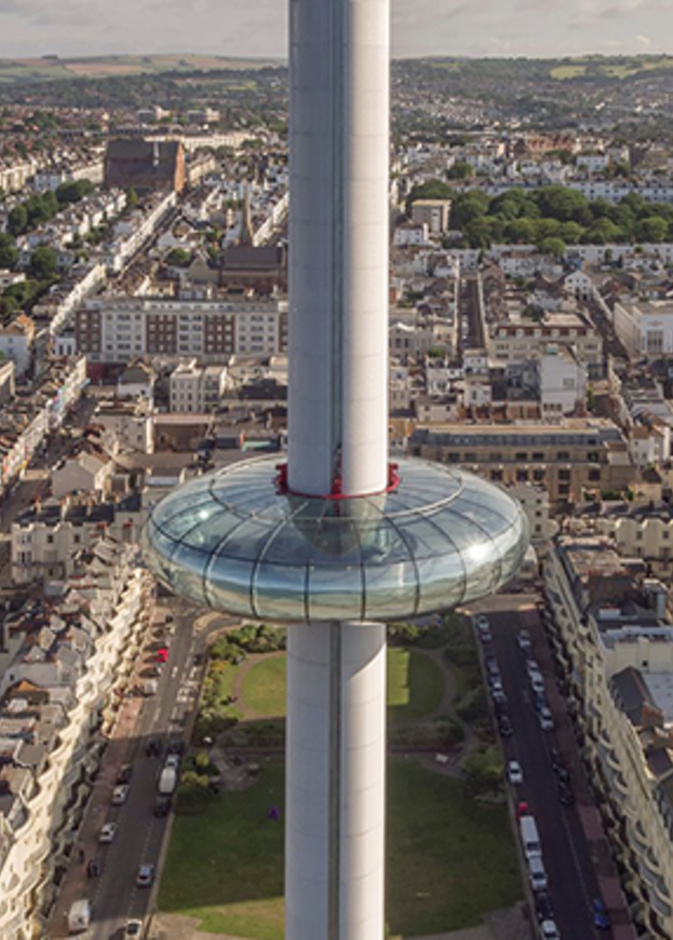 أطول منصة مشاهدة متحركة في العالم بمدينة برايتون البريطانية