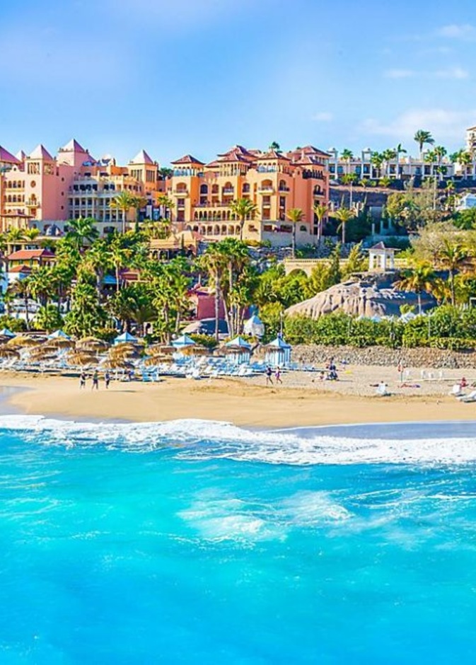 5 جزر أوروبية دافئة في فصل الشتاء .. تعرفوا عليها