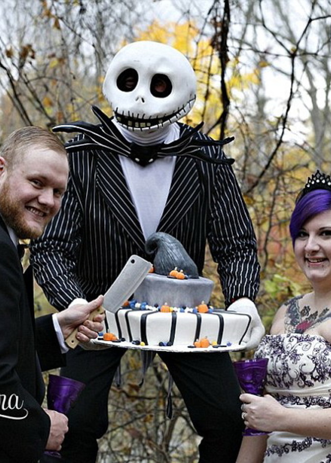 قاعة زفاف مرعبة Elope Niagara