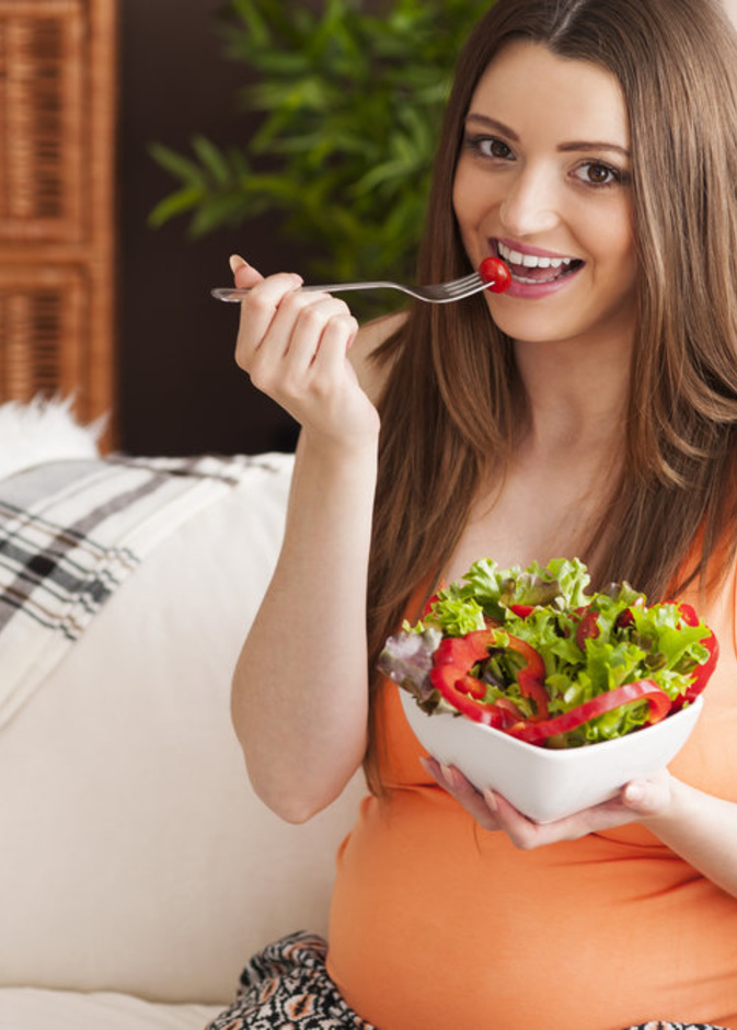 8 أكلات تزيد وزن الجنين في الشهر الثامن