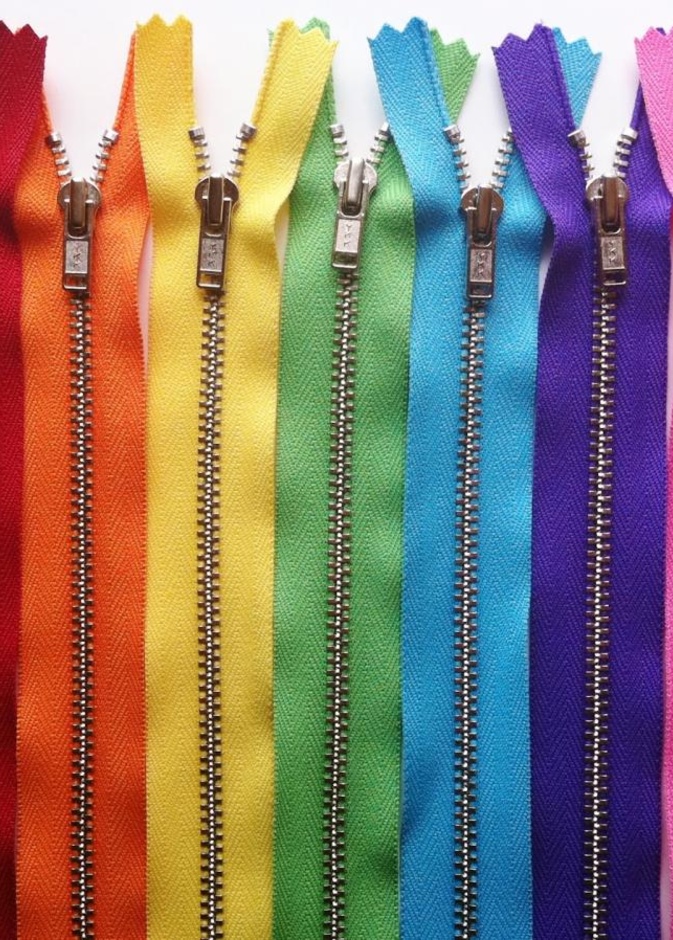 قلم الرصاص سبب لفك تشابكها