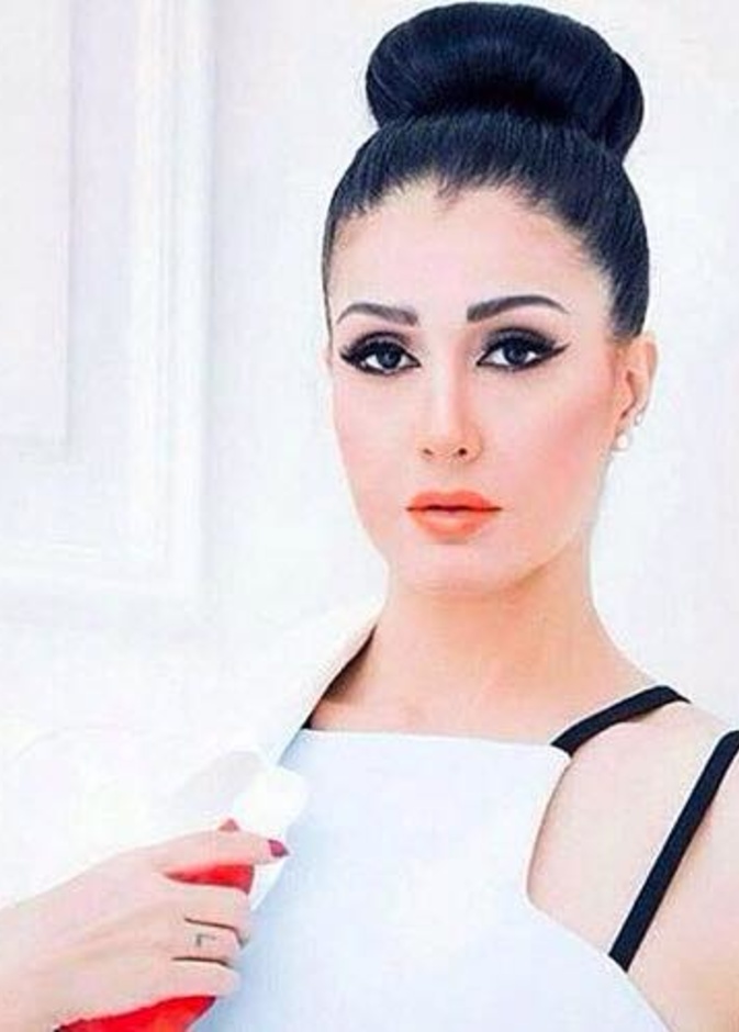 غادة عبد الرازق بأحدث جلسة تصوير