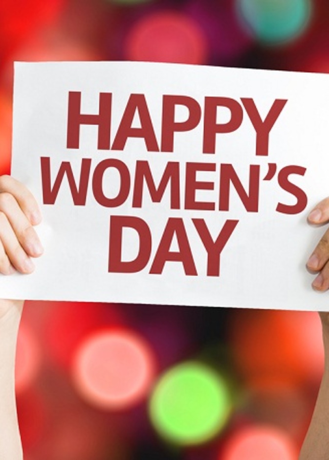 يحتقل العالم بيوم المرأة العالمي في 8 مارس