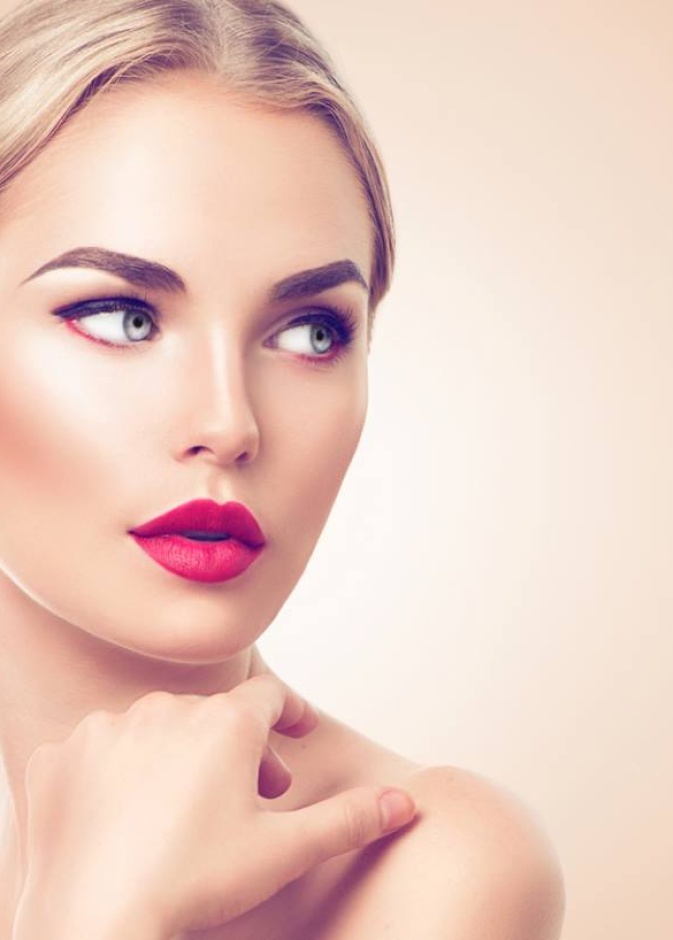 لمسة ربيعية على مكياجك في يوم المرأة العالمي