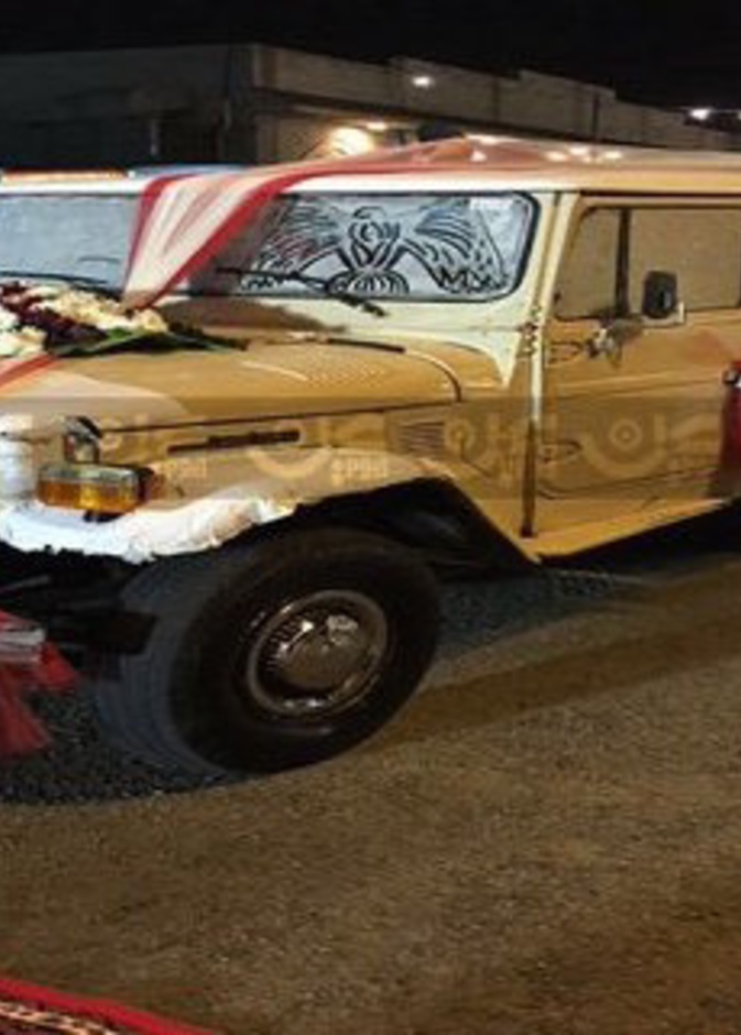 السيارة بعد تزينيها 