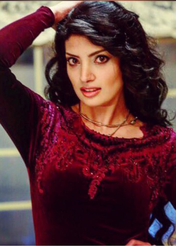 الممثلة السعودية يامور