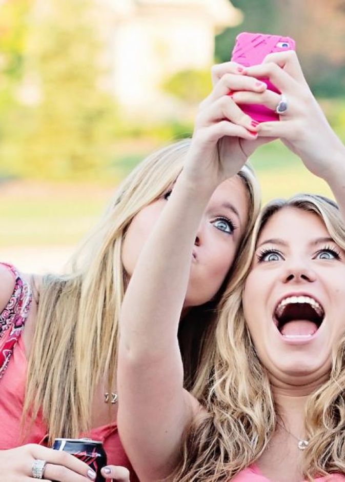 Selfie هوس الجميع