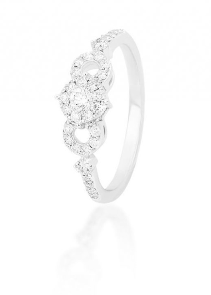 خاتم من داماس بالذهب الأبيض