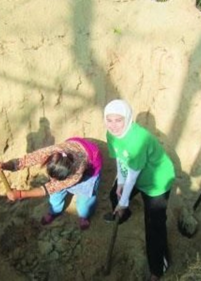 الفتاة المتطوعة