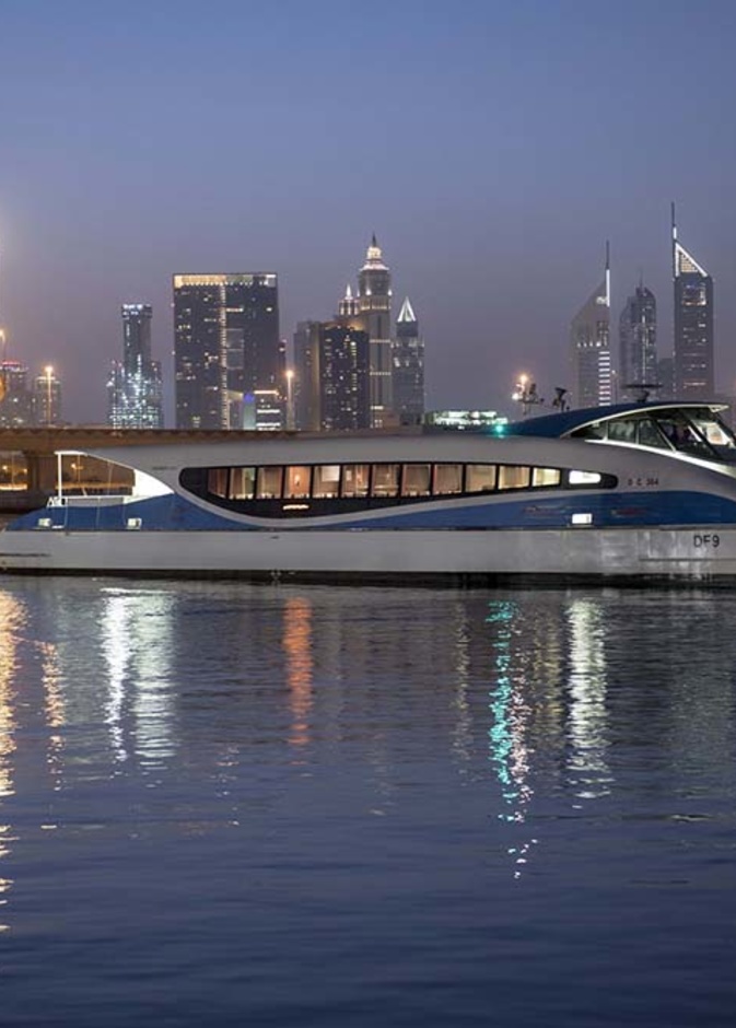 مسارا جديدا لخدمة "الفيري" بين دبي مول ومارينا مول