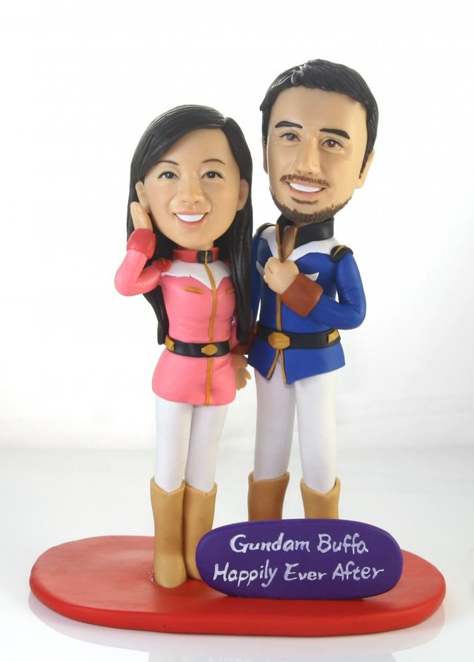 تربّعي على كعكة زفافك!