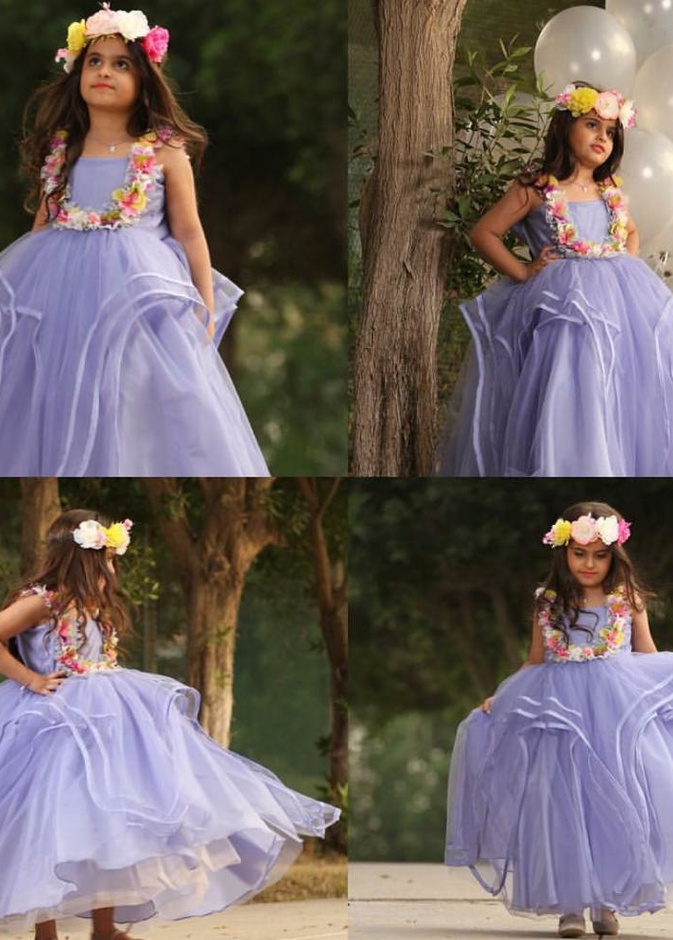 فستان سهرة للفتيات بلون الموف الفاتح