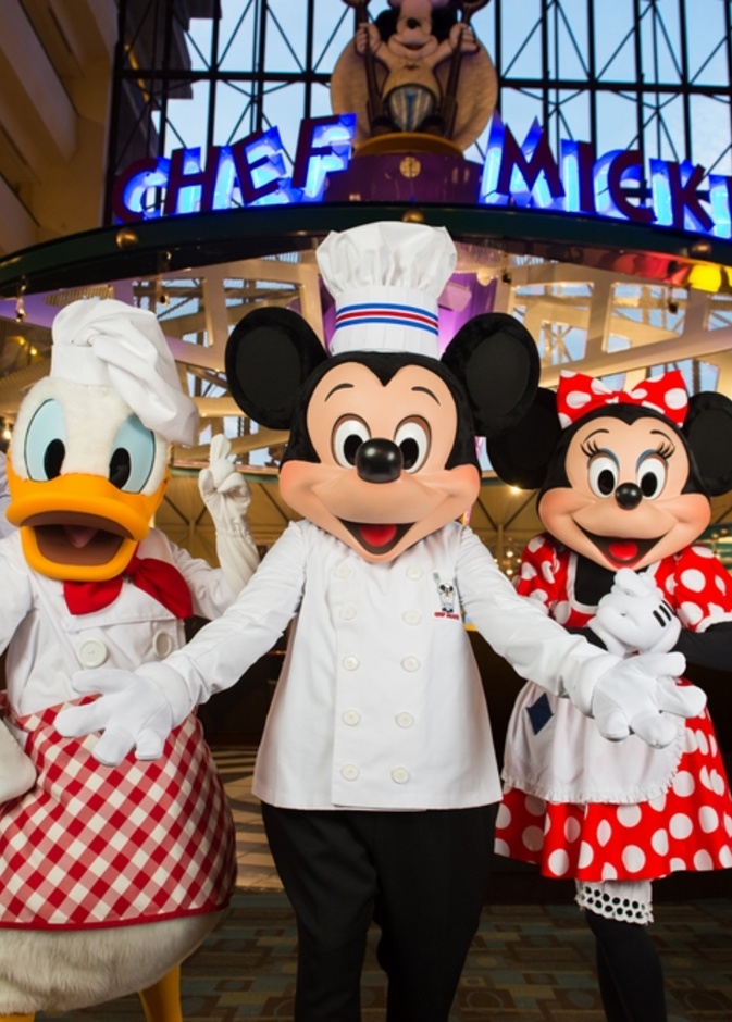مطعم Chef Mickey’s