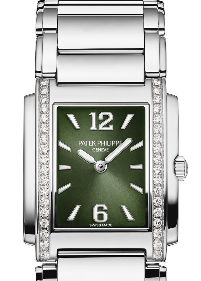 كوني مميزة مع أجمل تصاميم ساعات من معرض Watches and Wonders Geneva 2022