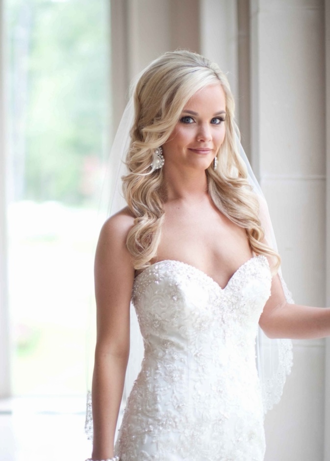 كل عروس تطمح لازالة دهون بطنها قبل ارتداء الفستان الابيض