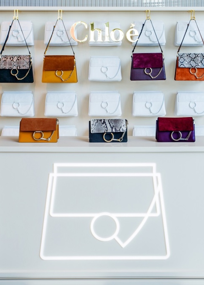 Chloe Faye Pop Up