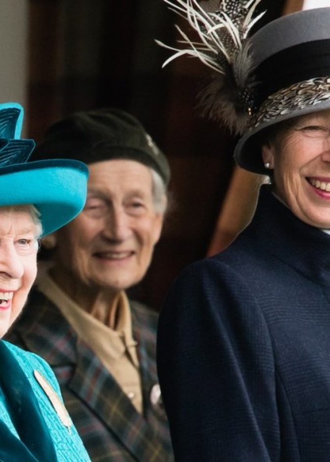 ملكة بريطانيا تحتفل بعيد ميلاد ابنتها