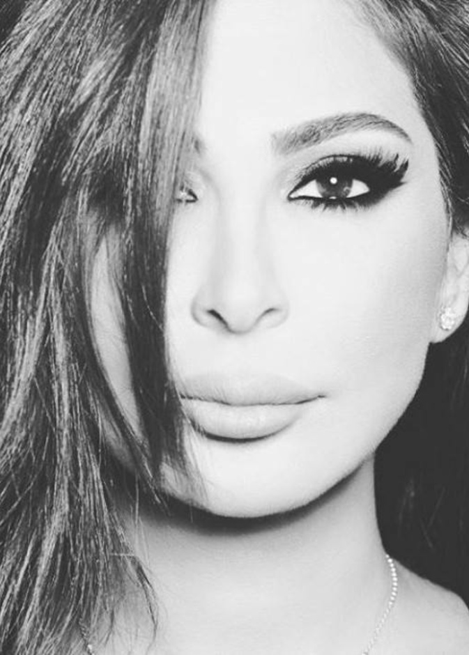 أليسا جميلة بعيدة عن الاعيب الظل