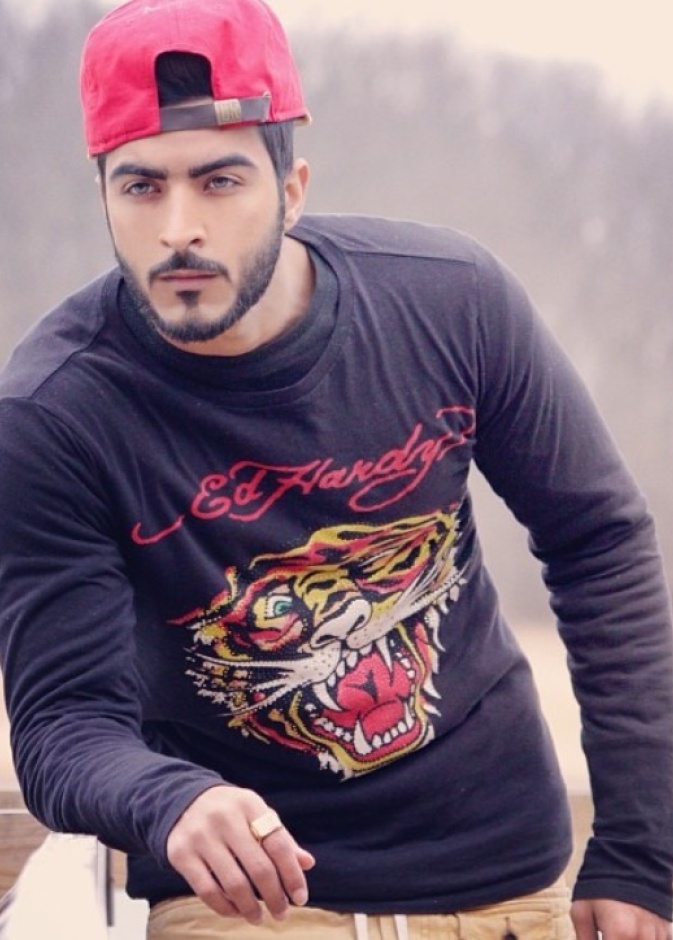 اطلالة كاجول من احمد 