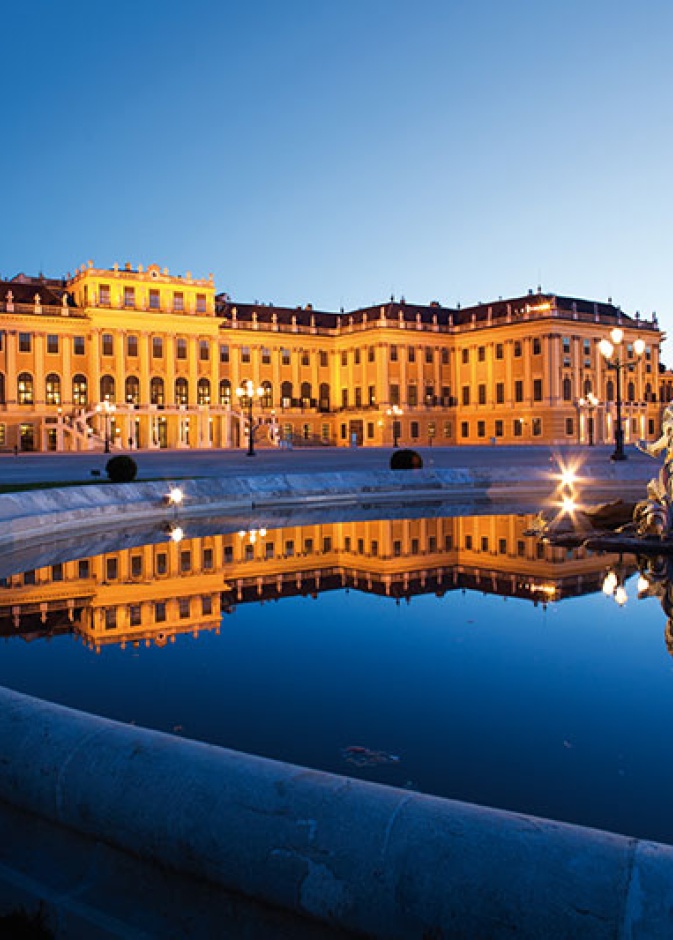 قصر الشنبرون Peter Rigaud