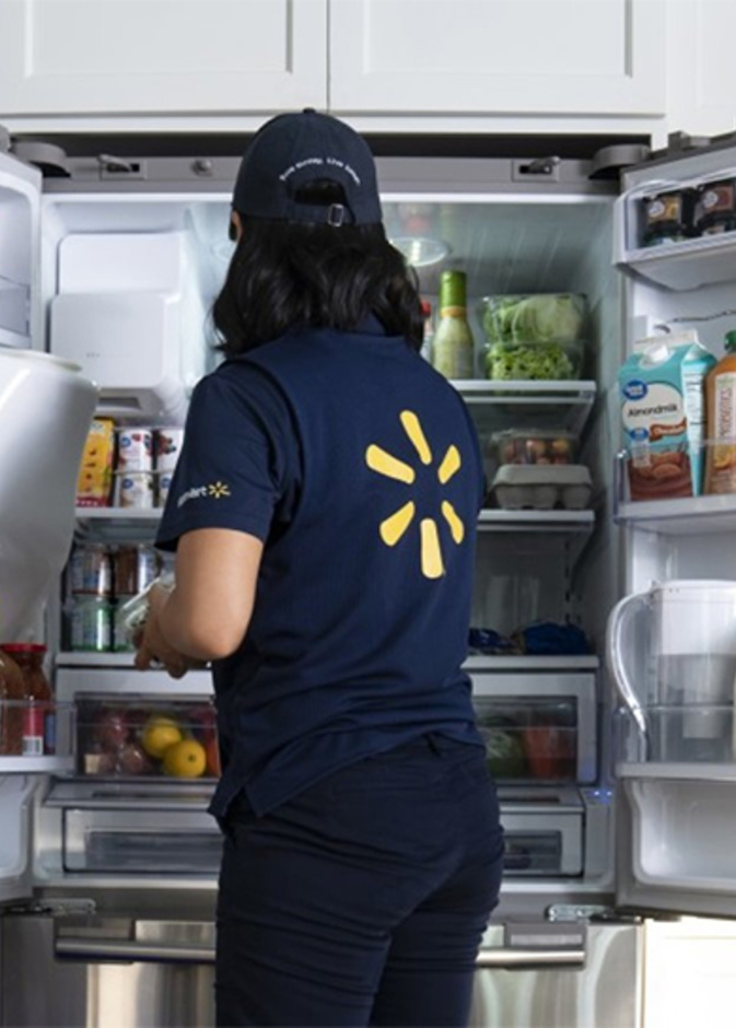 التوصيل من البقالة إلى ثلاجة المنزل .. خدمة وولمارت Walmart الجديدة!