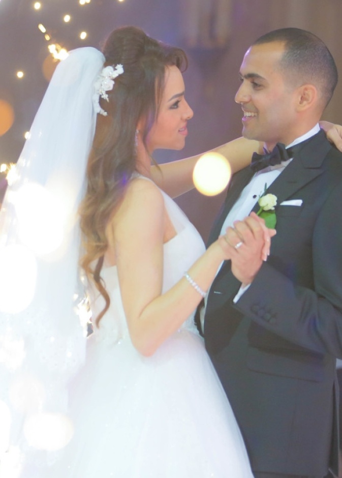 حاولي اختيار اغنية قصيرة للرقصة الاولى