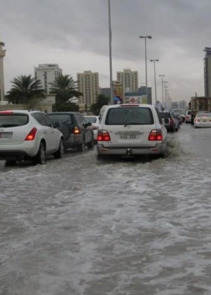 عاصفة الامارات