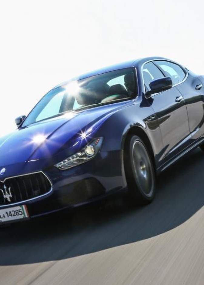 سيارة مازاراتي جيبلي إس