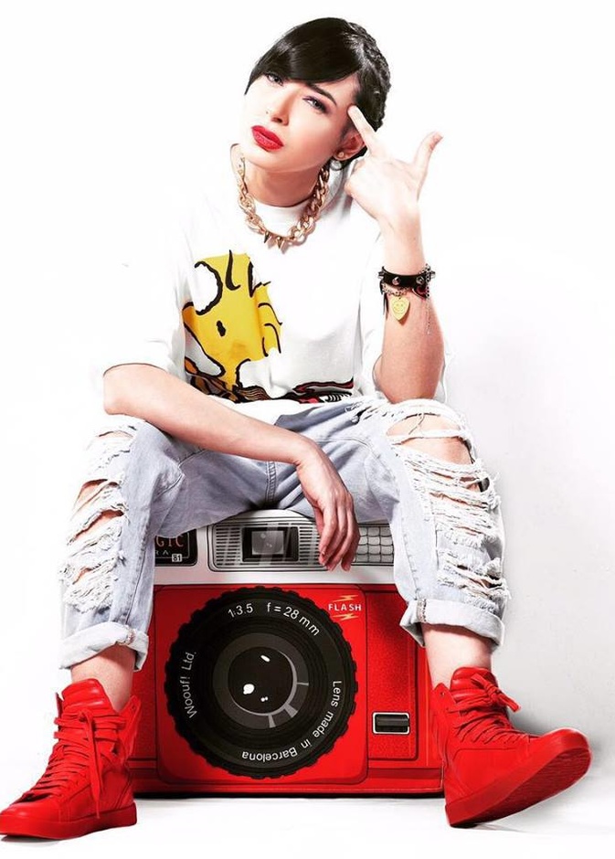 ساندى تؤكد ان  بيان الاعتزال وضعه هاكرز