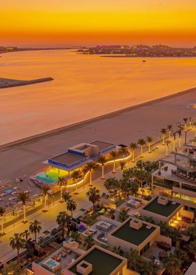 "بالم ويست بيتش" وجهة شاطئية جديدة في  نخلة جميرا