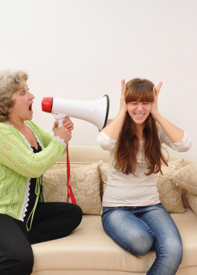 تغاضي عن تعليقاتها السيئة والمزعجة