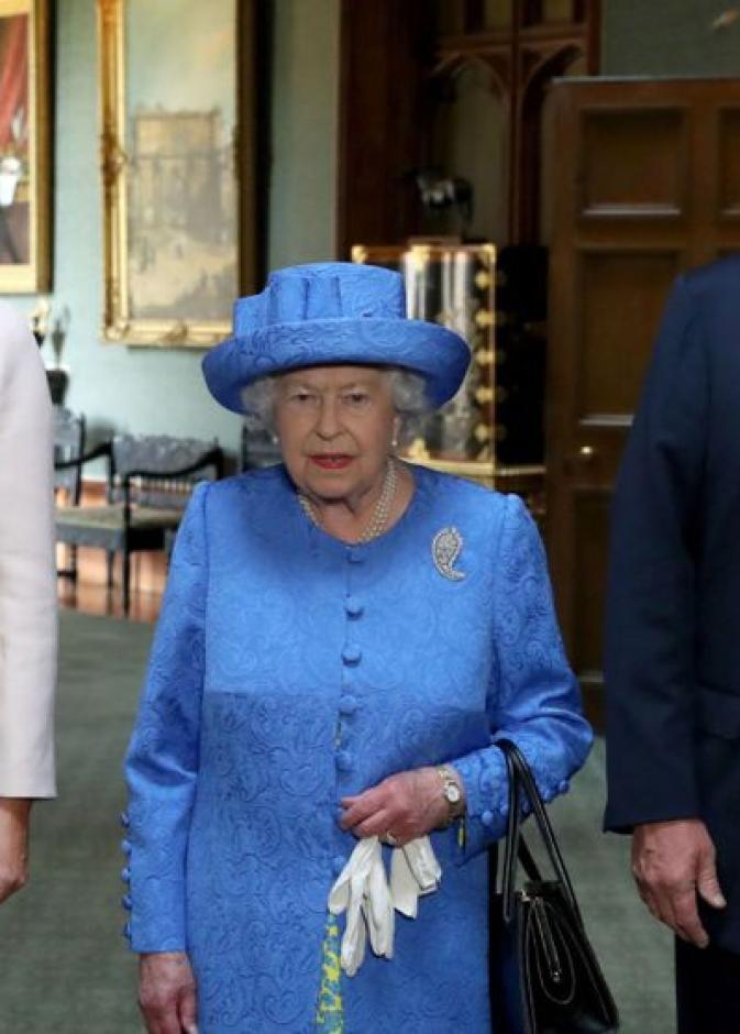  ترامب خرق البروتوكولات أمام ملكة بريطانيا 3 مرات