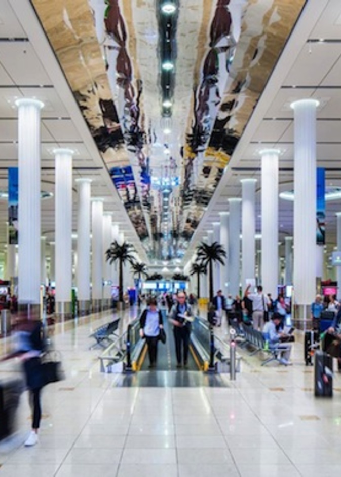مطار دبي الدولي .. أفضل مطار في منطقة الشرق الأوسط وشمال إفريقيا لمسافري الأعمال في 2019