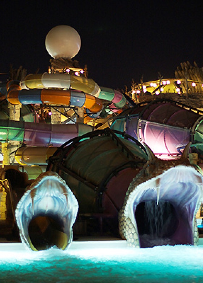 ليلة السيدات تعود لحديقة الالعاب المائية ياس ووتروورلد في ابوظبي