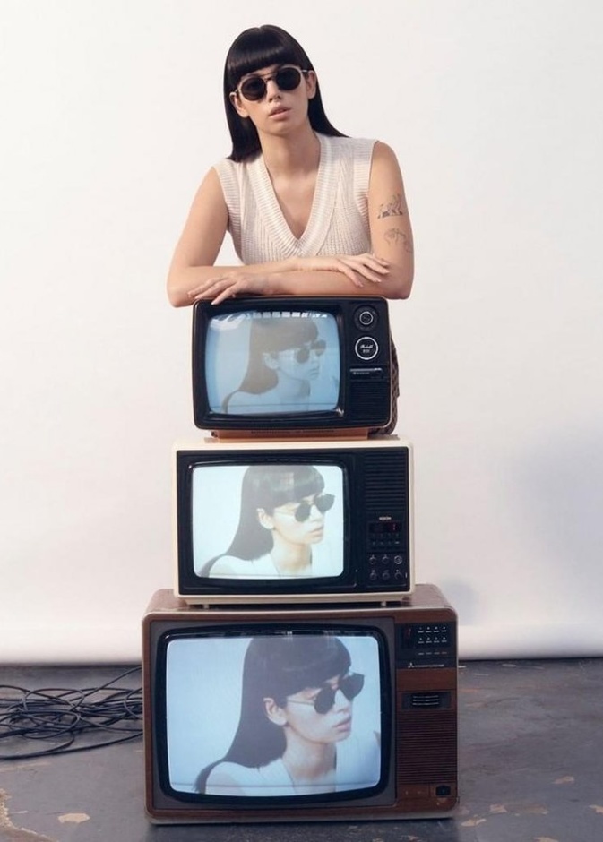 نظارة شمسية سوداء من علامة cones & rods